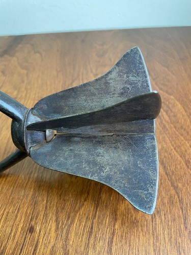 Vintage Antique Bell-Shaped Food Chopper Cast Iron Handle - Picture 4 of 12