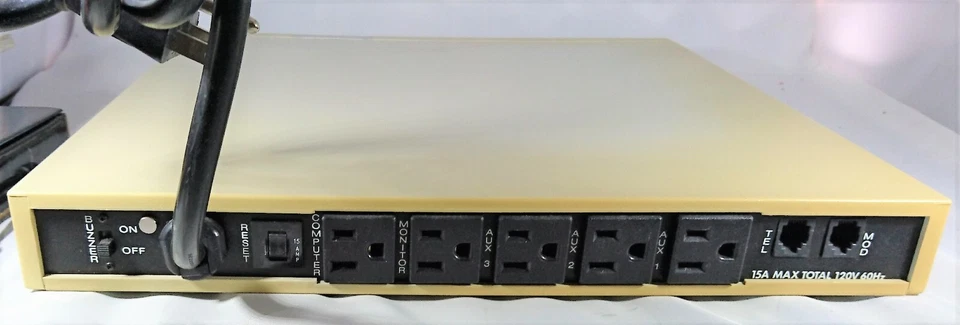 复古 Kensington MasterPiece Plus #62104 浪涌电压保护器 — 第 4/4 张图片