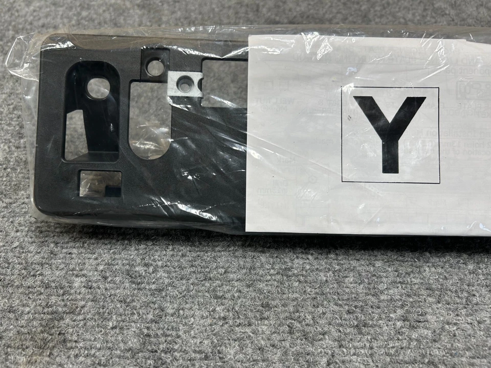 SUBARU WRX LIMITED 22-24 OEM FRONT BUMPER LICENSE PLATE FRAME MOUNT BRACKET 16K - Image 4 of 4