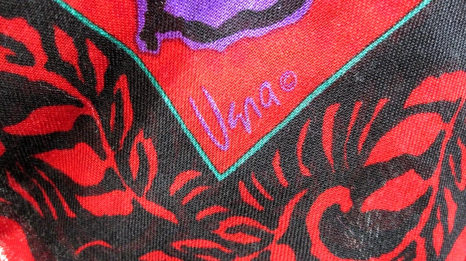 Bufanda Vera Rojo/Púrpura Estampado Botánico Algodón Cuadrado Bordes Deshilachados De Colección Colorido Foto 3 de 4