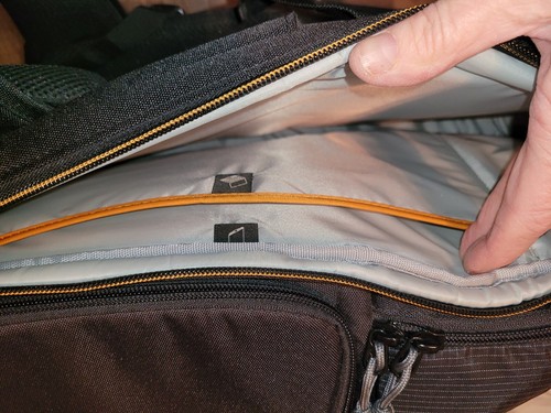 Lowepro Fastpack BP 250 AWll Backpack Camera Bag For Photography - Picture 6 of 10