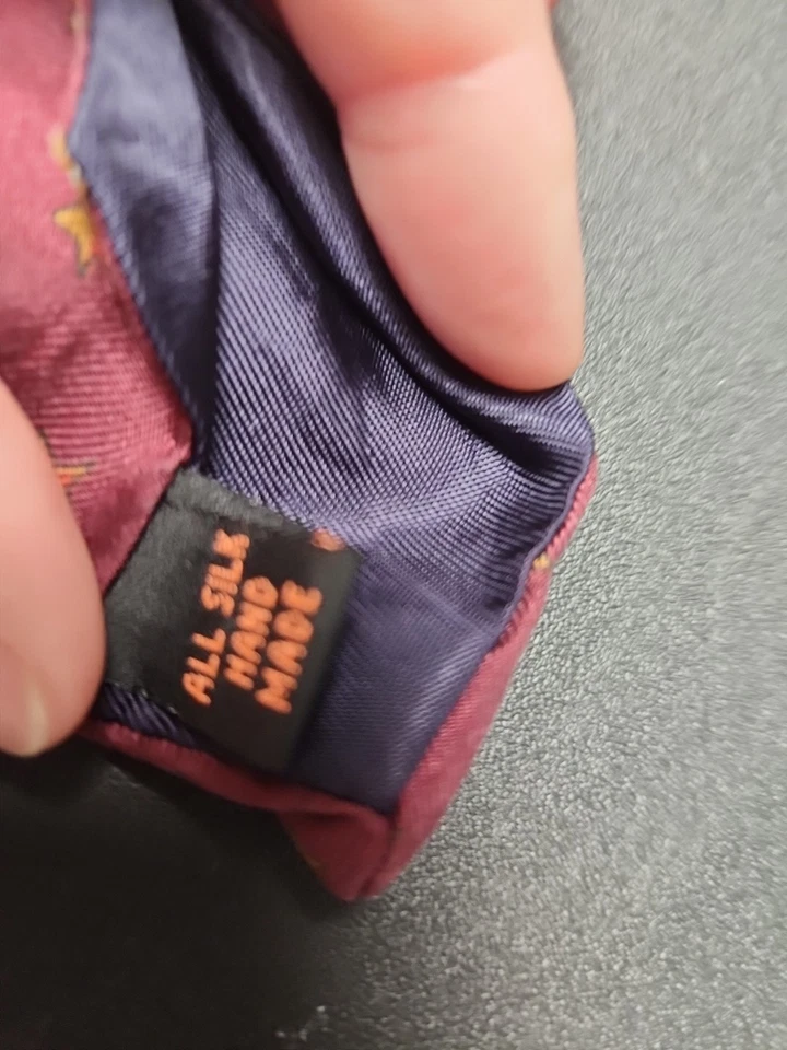 Corbata de Navidad para hombre vintage de Wembley hecha en EE. UU. 100 % seda corbata navideña Foto 3 de 3