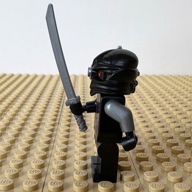 LEGO Ninjago Rebooted: Nindroid Warrior, njo0083, 70728 BATTLE NINJAGO CITY 2014