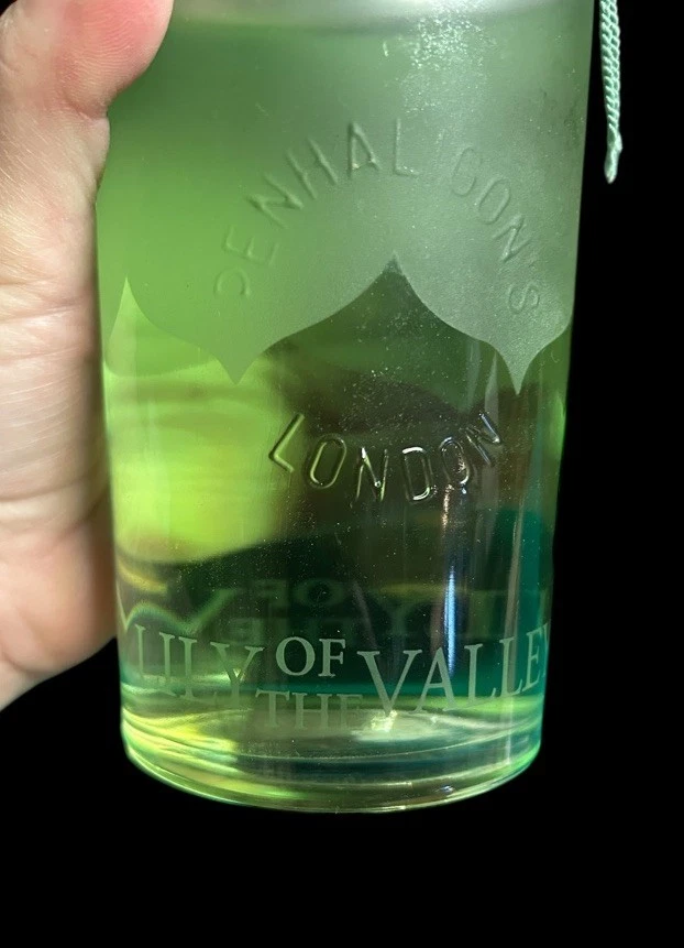 Aceite de baño difícil de encontrar Penhaligon Lily of the Valley 16 OZ NUEVO CON CAJA Foto 2 de 4