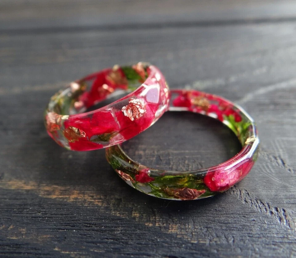 Anillo de resina rosa roja anillos apilables alianzas de boda anillo de flores secas para él y ella Foto 2 de 4