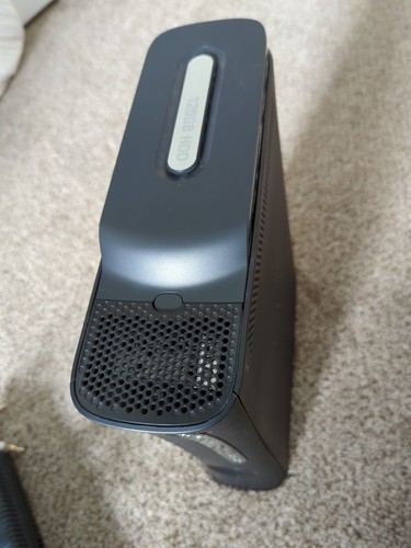Microsoft Xbox 360 Elite 120GB Console - Black. W/ Controller & Cords - Picture 8 of 14