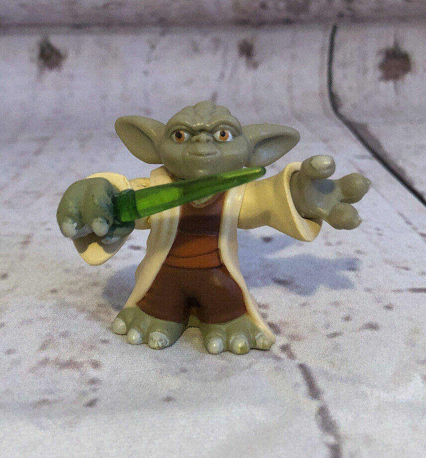 2011 Hasbro Star Wars Clone Wars & Movie Heroes YODA Galactic