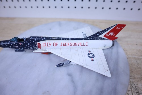 HA3603 HobbyMaster F-106A Delta Dart Jacksonville Florida ANG Model Airplane USA - Picture 6 of 11