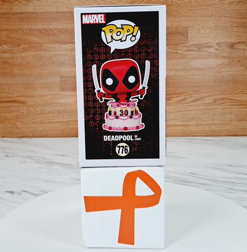 Funko Pop! Marvel 776 Deadpool in Cake - Imagen 4 de 6