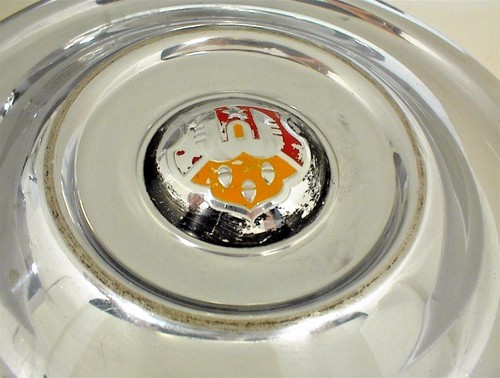 1950 1951 1952 1953 OLDSMOBILE HUBCAPS 15" WHEEL COVERS SET OF FOUR 4 - Picture 6 of 12