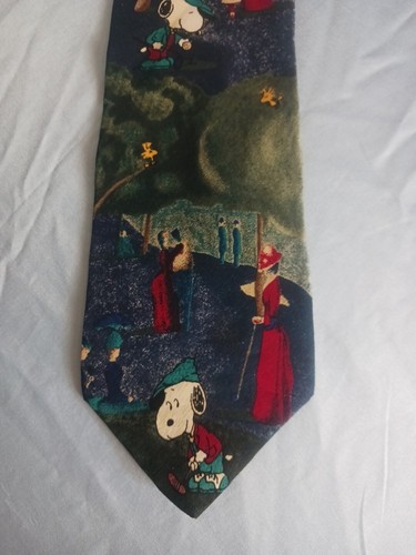 Snoopy Peanuts Tie Necktie Silk A Sunday on the Green Golf Golfing - Picture 4 of 5