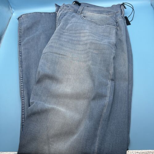 7 For All Mankind Jeans Mens 34x33 Blue Austyn Light Bay Relaxed Fit NWT
