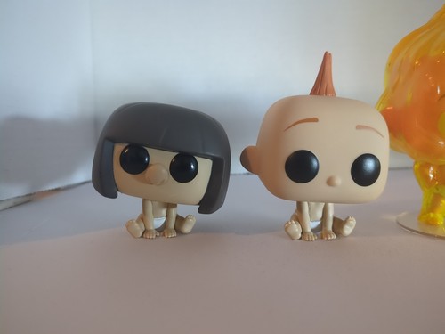 Funko Pop Lot Incredibles 2 Jack-Jack Exclusive Lot 367, 402, 404, 401, 405 OOB - Bild 2 von 4