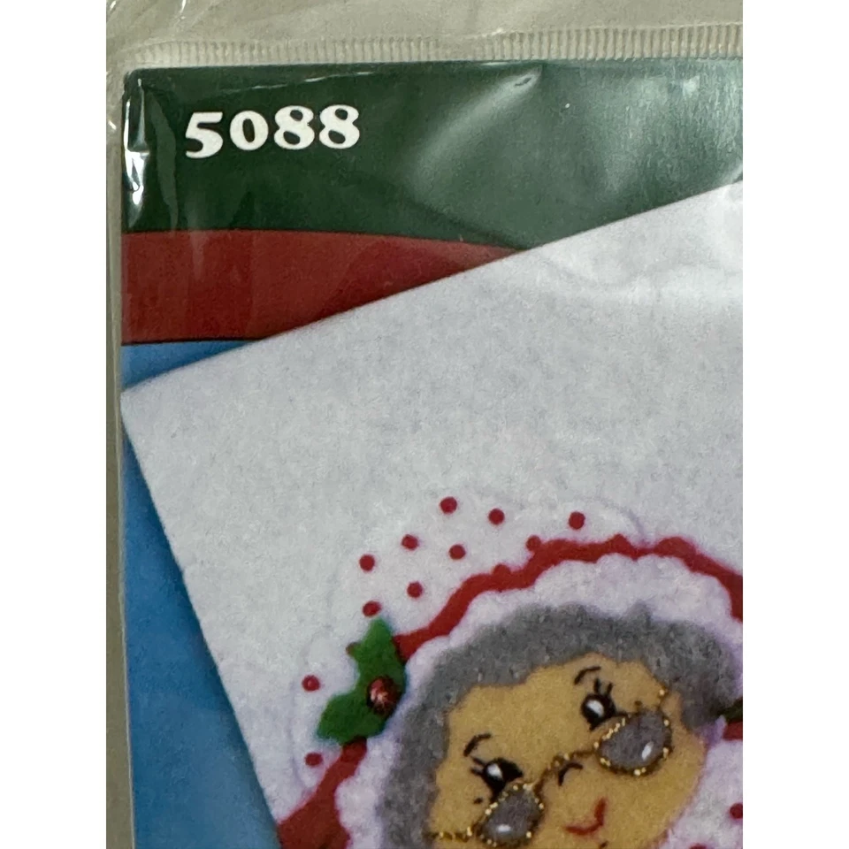Design Works Felt Christmas Stocking Kit 18" NIP Dancing Claus 5088 Santa - Image 4 of 4