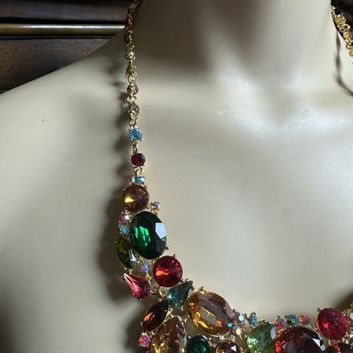 VTG Statement Bib Necklace 22" w Match Earrings Multicolor Crystals Gold Plated - Picture 3 of 13