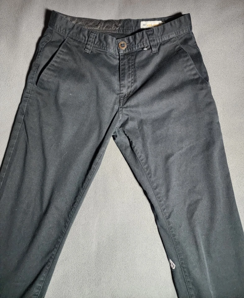 Volcom Jeans Men Size 30 Black Denim Belt Loops Zip Button True To This Casual - Image 2 of 4