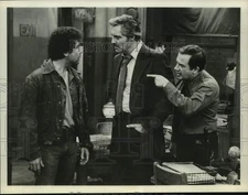 Press Photo Hal Linden and Ron Carey star on Barney Miller, TV show. - sap21229