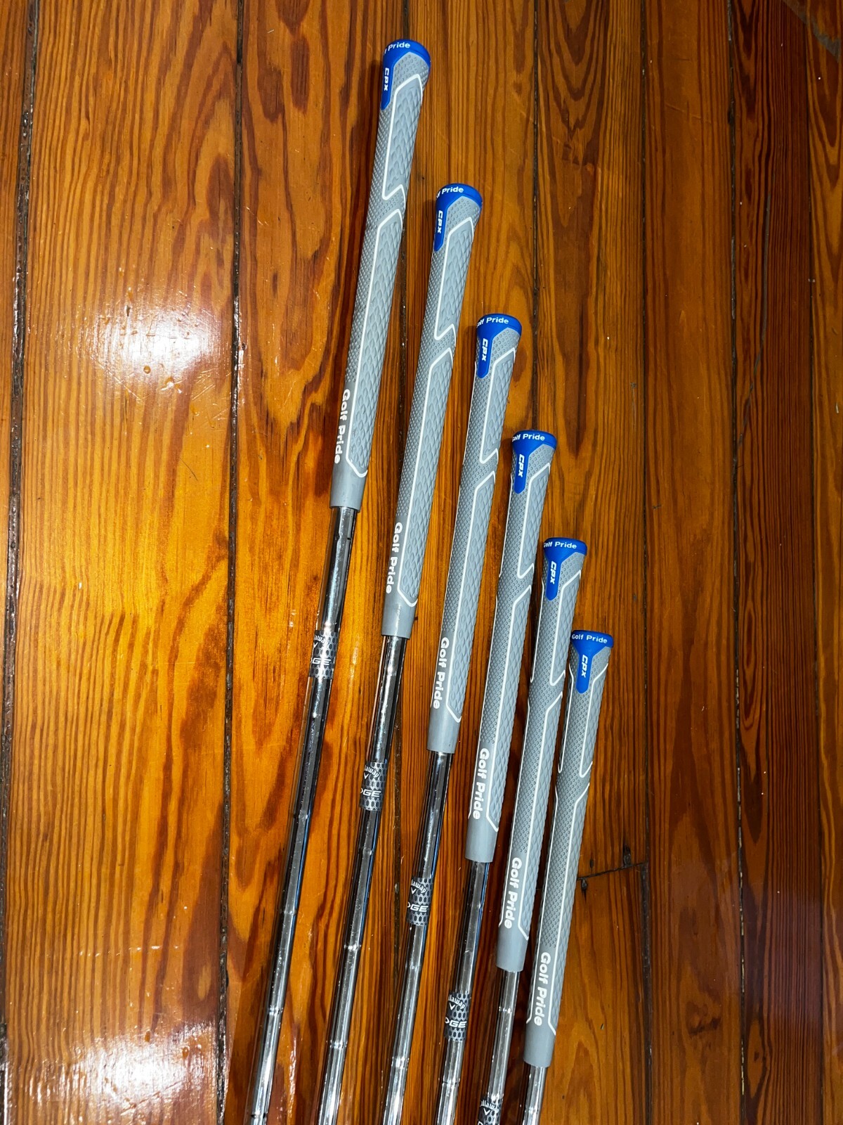 Picture 2 of 5
