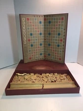 Vintage Scrabble Board Game Selchow & Righter Copyright In 1948