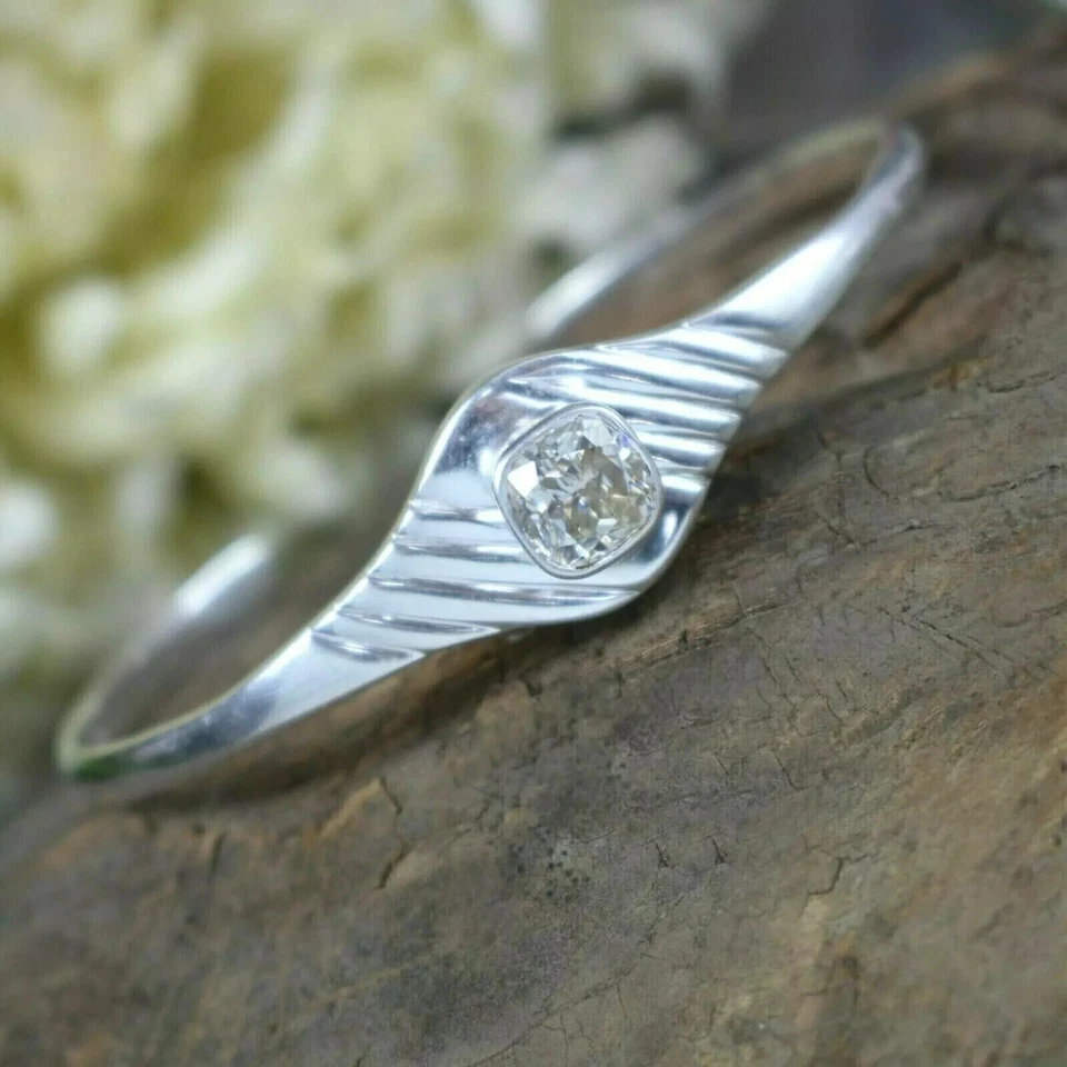 Brazalete solitario de diamantes blancos tratados de 2 quilates certificado en plata 925 Foto 2 de 4