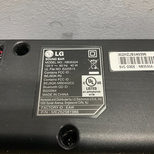 LG NB3532A Sound Bar Wireless Sound System Tested and Working NO REMOTE - Picture 3 of 3