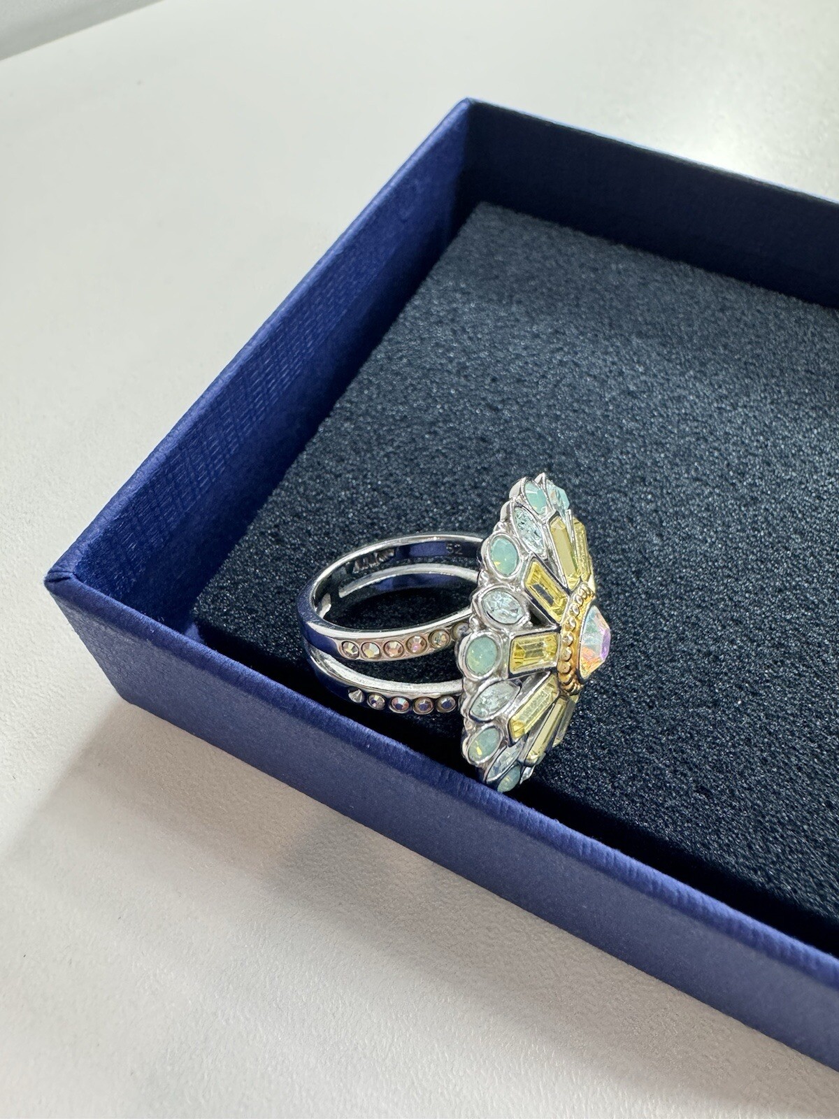 SWAROVSKI ring Round Flower Statement Ring size 5… - image 3