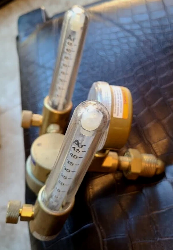 HARRIS FLOW METTER 调节器 CGA580 5/8"-18F 右握套装 — 第 3/4 张图片