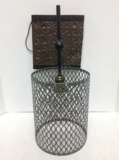 Frontgate Grandinroad Metal Wire Rustic Antique Vintage Light Lamp Wall Sconce 