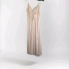 VTG Vassarette Peignoir Set Negligee Beige Cream Lace Gown  Robe