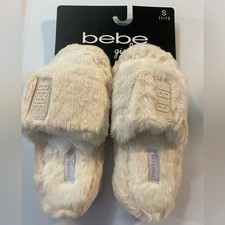 Bebe Girls Cream Faux Fur Slide Slippers Logo Patch Size S 11/12 NEW