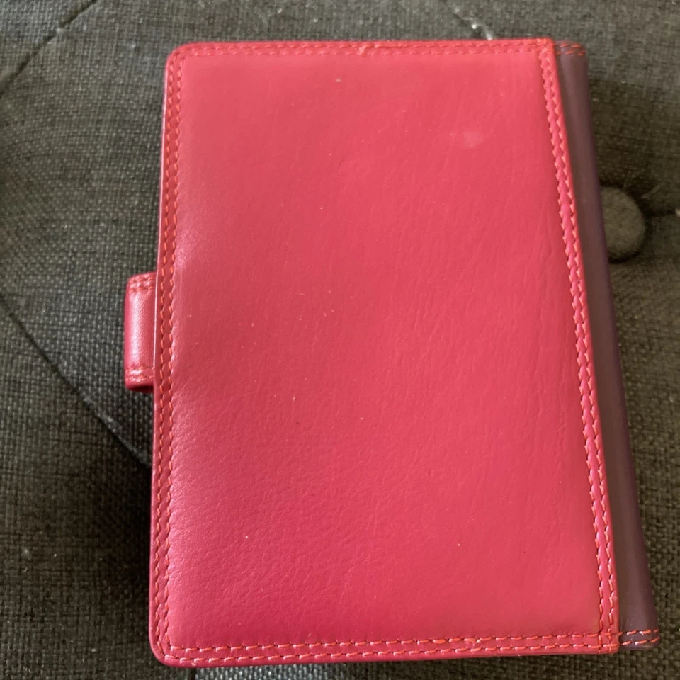 Visconti Cartera Pasaporte Cuero Púrpura Sumba Multicolor Organizador de Tarjetas RFID Foto 3 de 4