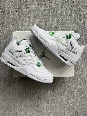 Size 11.5 - Jordan 4 Retro Metallic - Pine Green 2020 bred Size 11.5 - Jordan 4 Retro Metallic - Pine Green 2020 bred