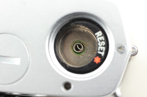 Meter Works 【 Mint/ No Prism Corrosion 】 Olympus OM-2 OM2 Film Camera From JAPAN - Picture 15 of 16