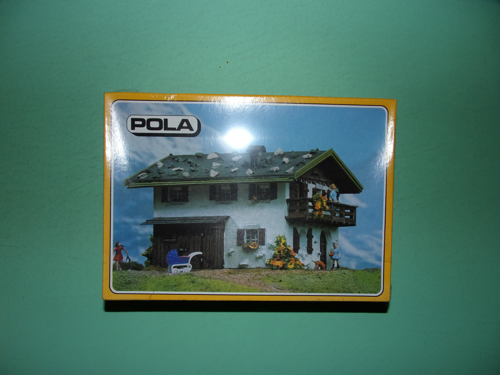 POLA maquette chalet alpin 548 modèle réduit à monter en plastique échelle H0