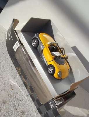 Renault Sport Spider à friction échelle 1:32 marque Newray - Photo 1/4