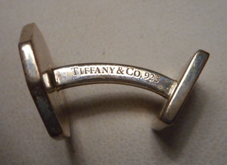 Gemelos Tiffany & Co Paloma Picasso esmaltados blancos y negros de ley 925 Foto 3 de 4