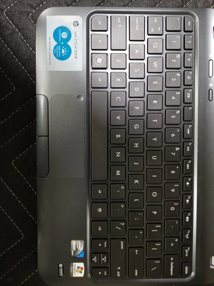 Hewlett-Packard HP Mini 210-4150NR Netbook PC Laptop 1GB RAM 320GB HD NO ADAPTER - Image 4 of 4