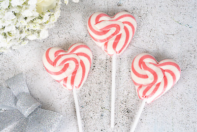 6 rosa & weiße Lollies Liebe Herz Lutscher Mädchen Babyparty Gastgeschenk Party UK 