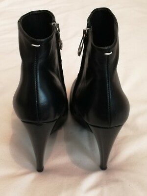 Maison Margiela 22 Curved Heel Calf Leather Boots Black uk 6
