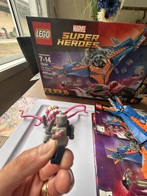 LEGO Marvel: The Milano vs. The Abilisk (76081)