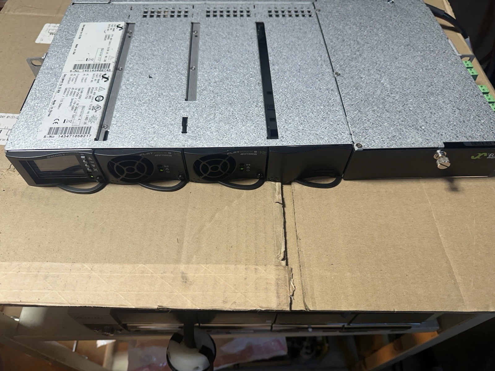 Flatpack S FPS 48V Basic 1U/3R No LVBD+ Controller+(2) 48/1000 HE