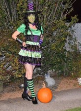 Wicked Cool Witch - 5pc. Halloween Costume Junior Size Medium 7-9