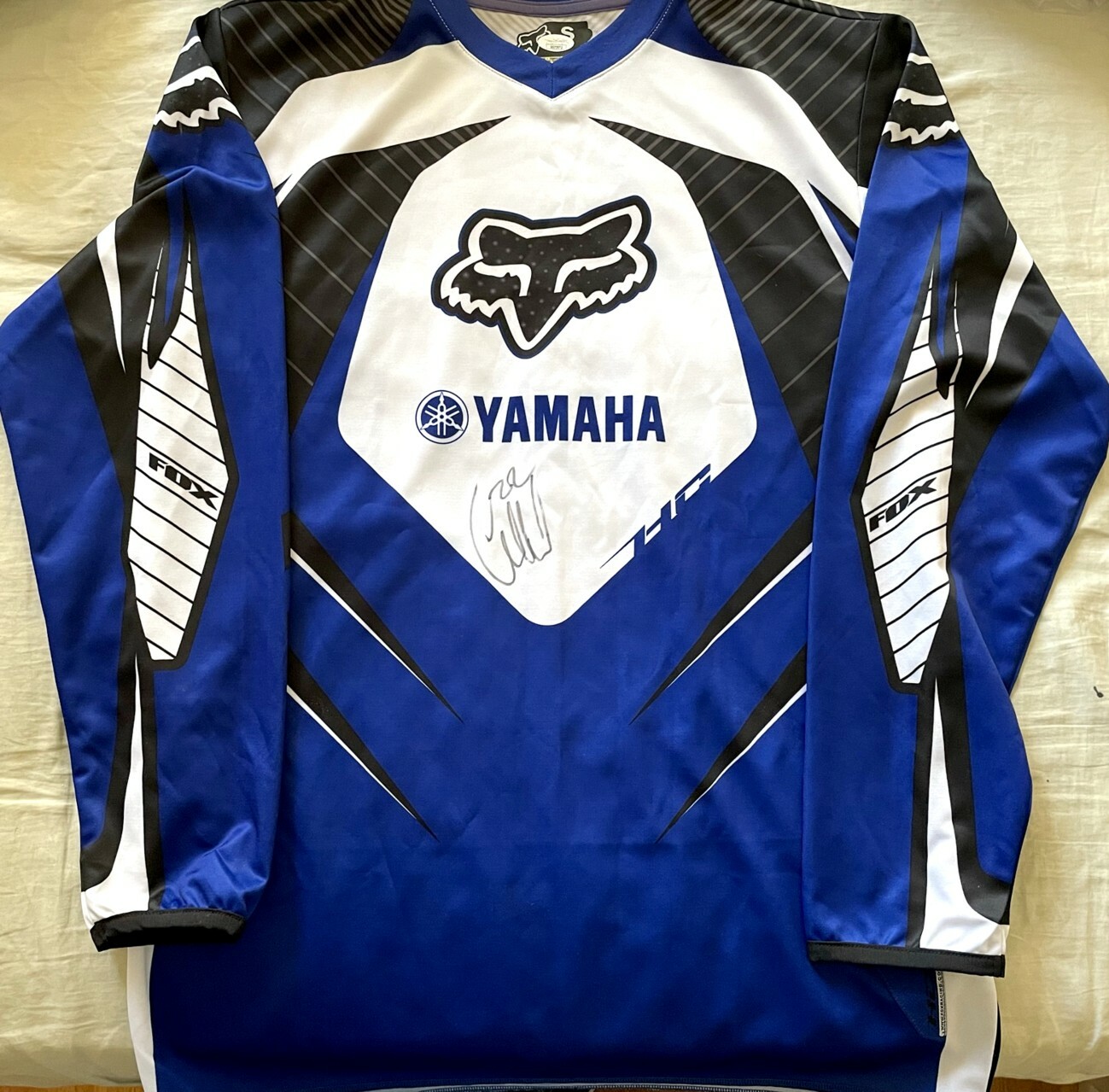 Picture 1 of 2