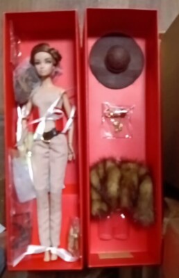 IT Toys Nu Face Gloss Convention Erin Salston Doll & Fashion Pack NRFB RARE NEW
