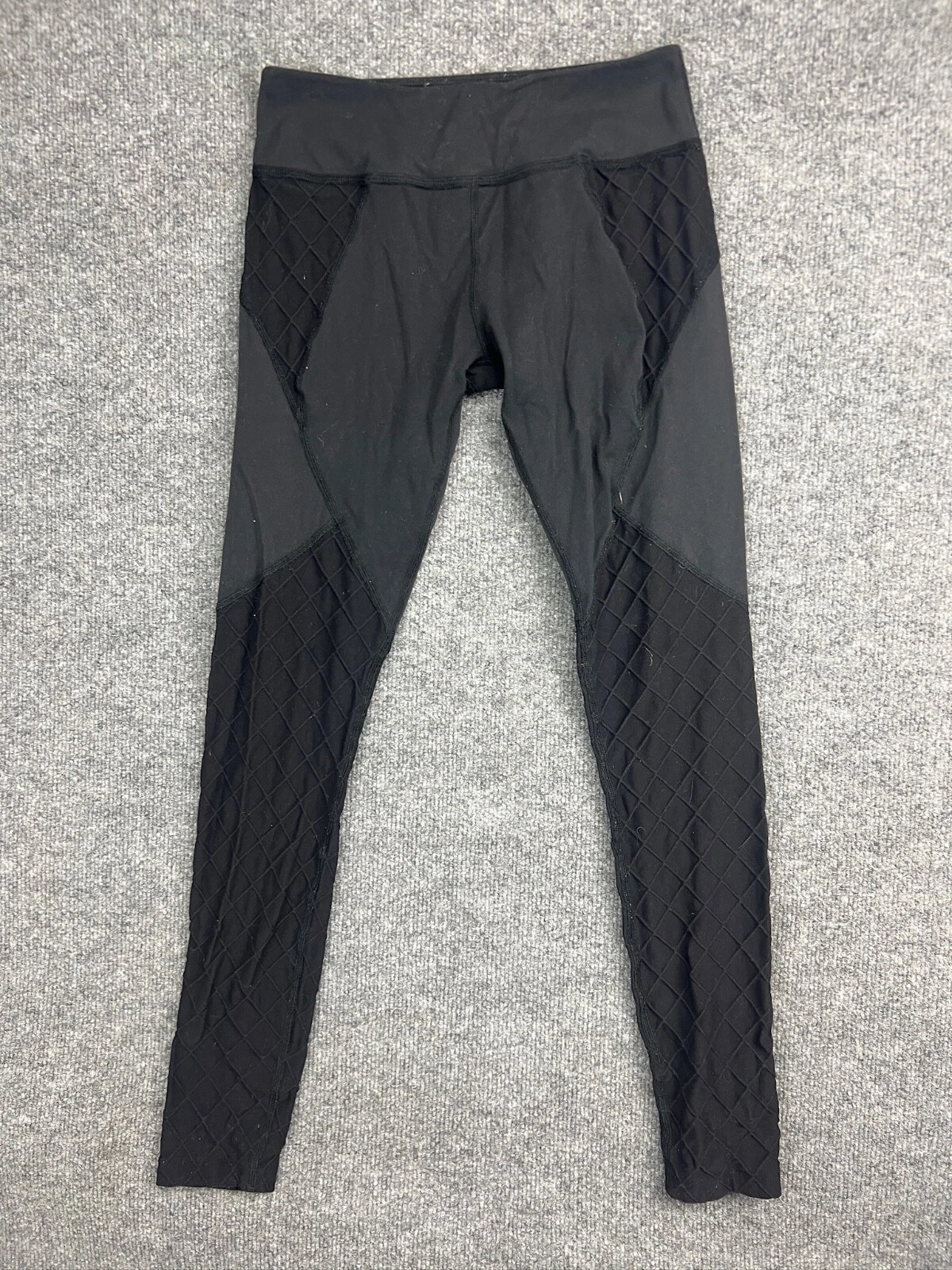 beyond-yoga diamond patchwork pull-on ankle leggings