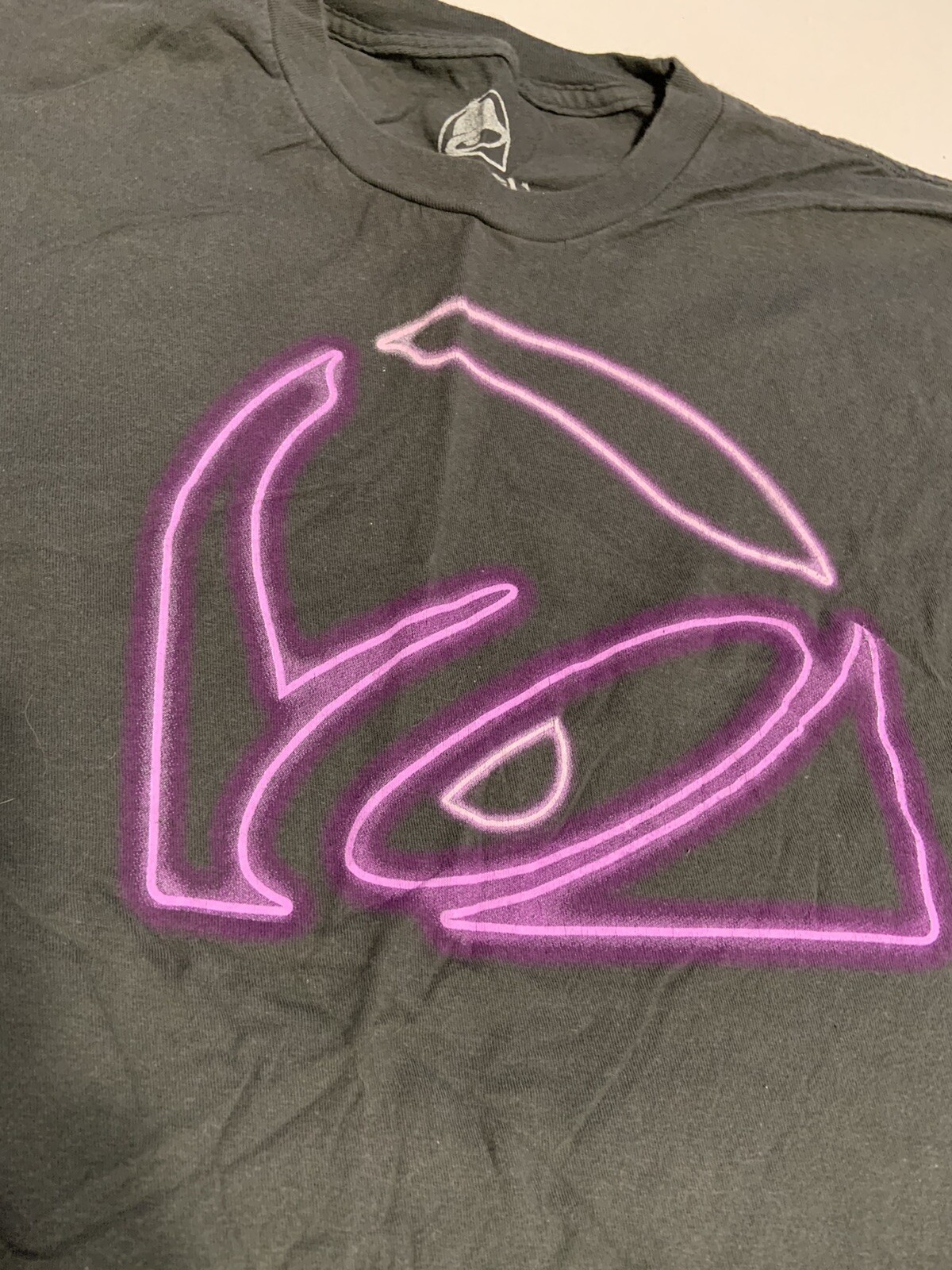 Picture 2 of 11