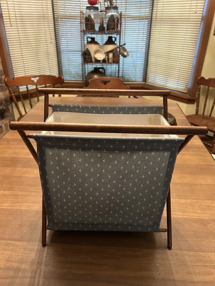 De colección Plegable Marco de Madera Tela Costura Tejer Carrito Cesta Portátil Azul y Blanco Foto 2 de 4