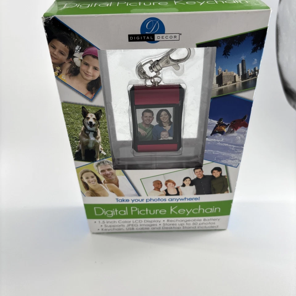 Digital Picture Keychain Blue 1.5" Color LCD Display Stores 50 Jpeg Photos New - Image 4 of 4