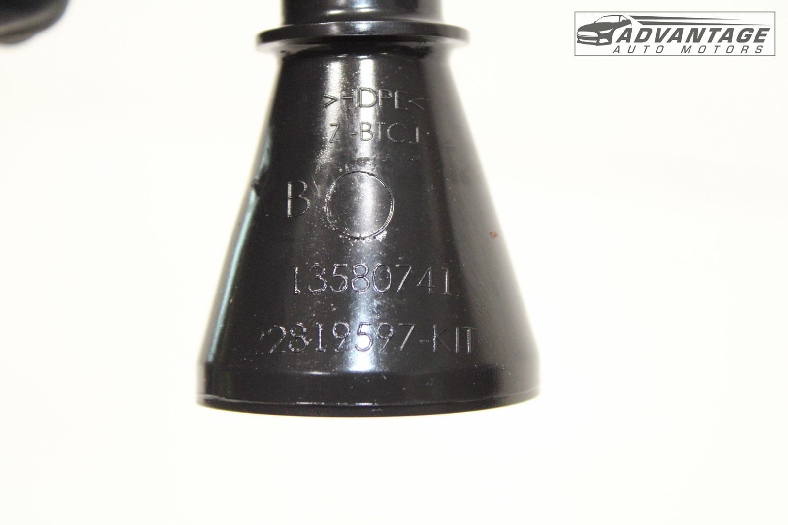 2019-2025 CHEVROLET BLAZER FUEL FILLER NECK FUNNEL TUBE ADAPTER 13580741 OEM