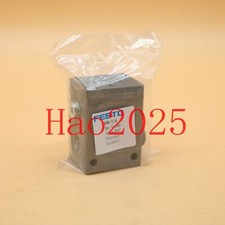one New Festo VAK-1/4 6890 Vacuum generator Free shipping